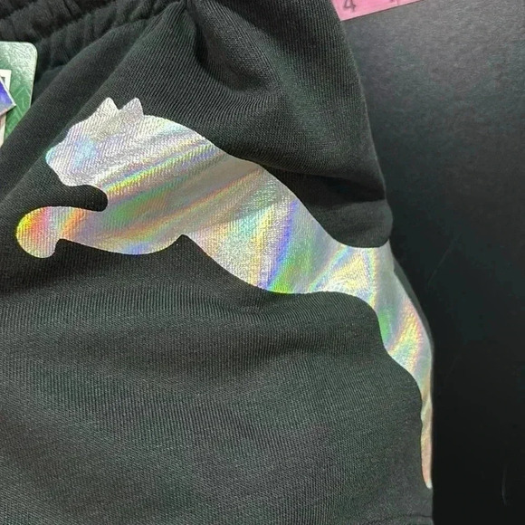 Puma Holographic Puma Logo shorts, elastic waist, black cotton/poly - Picture 3 of 8